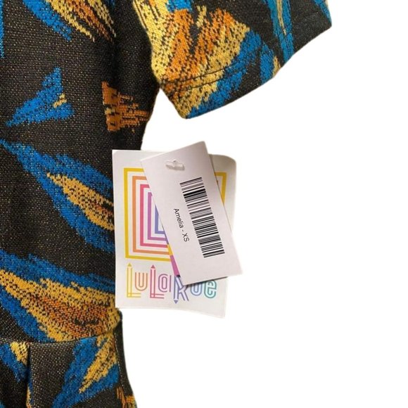 Lula Roe Dark Gray Short-sleeve Amelia Dress with Triangular Design, XS, NWT - Picture 4 of 7